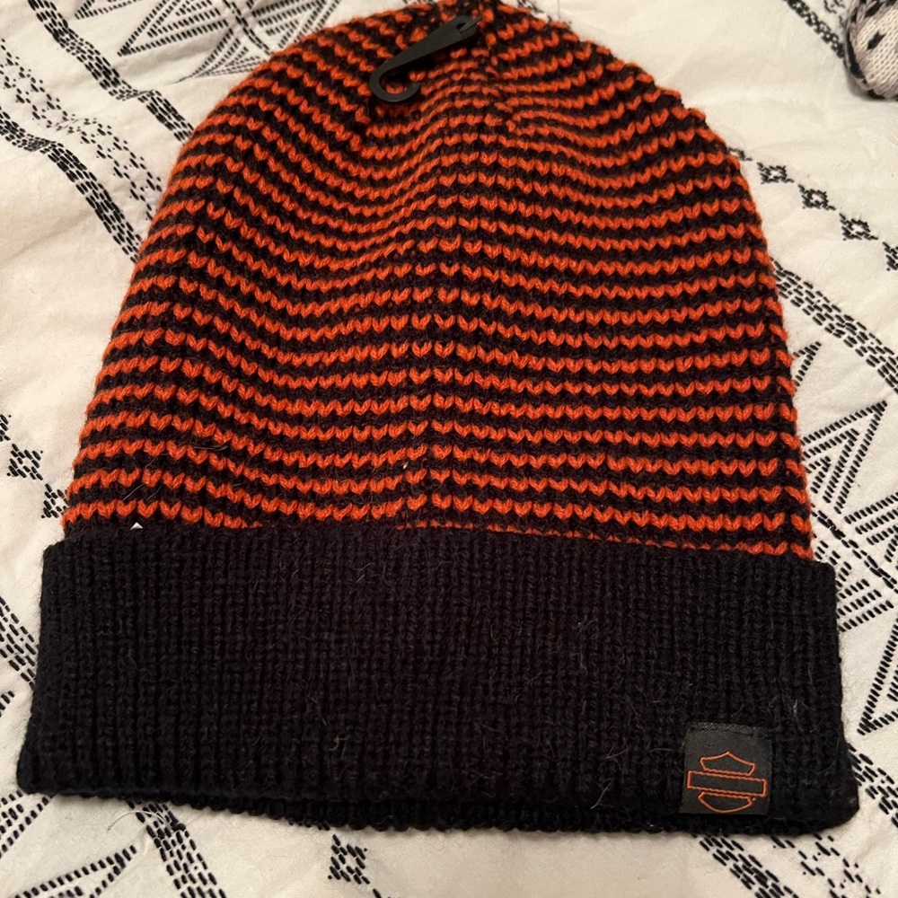 Harley-Davidson Black and Orange Knit Hat